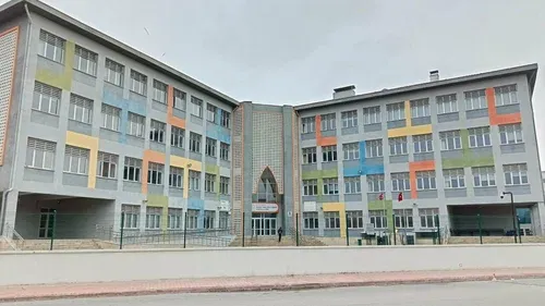 Konya Karatay Aykent MTAL, Nitelikli İş Gücünü Sektörle Buluşturuyor