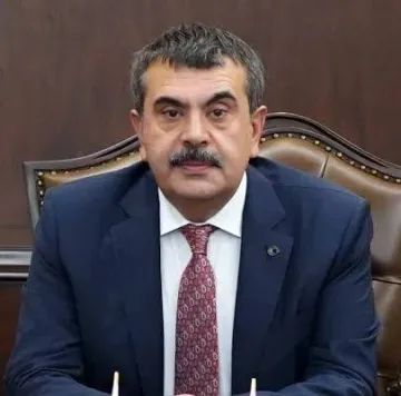 Bakan Tekin: LGS Hazırlıkları İçin Cuma Günü İdari İzin Verildi