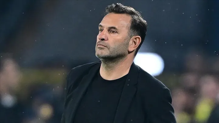 Okan Buruk: Galatasaray'da Şampiyonluk Bizim İçin Normalleşti