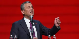 Özgür Özel'den LGS Mesajı: "Bu Ülkenin En Büyük Gücü Sizin Özgür Yüreğinizdir"