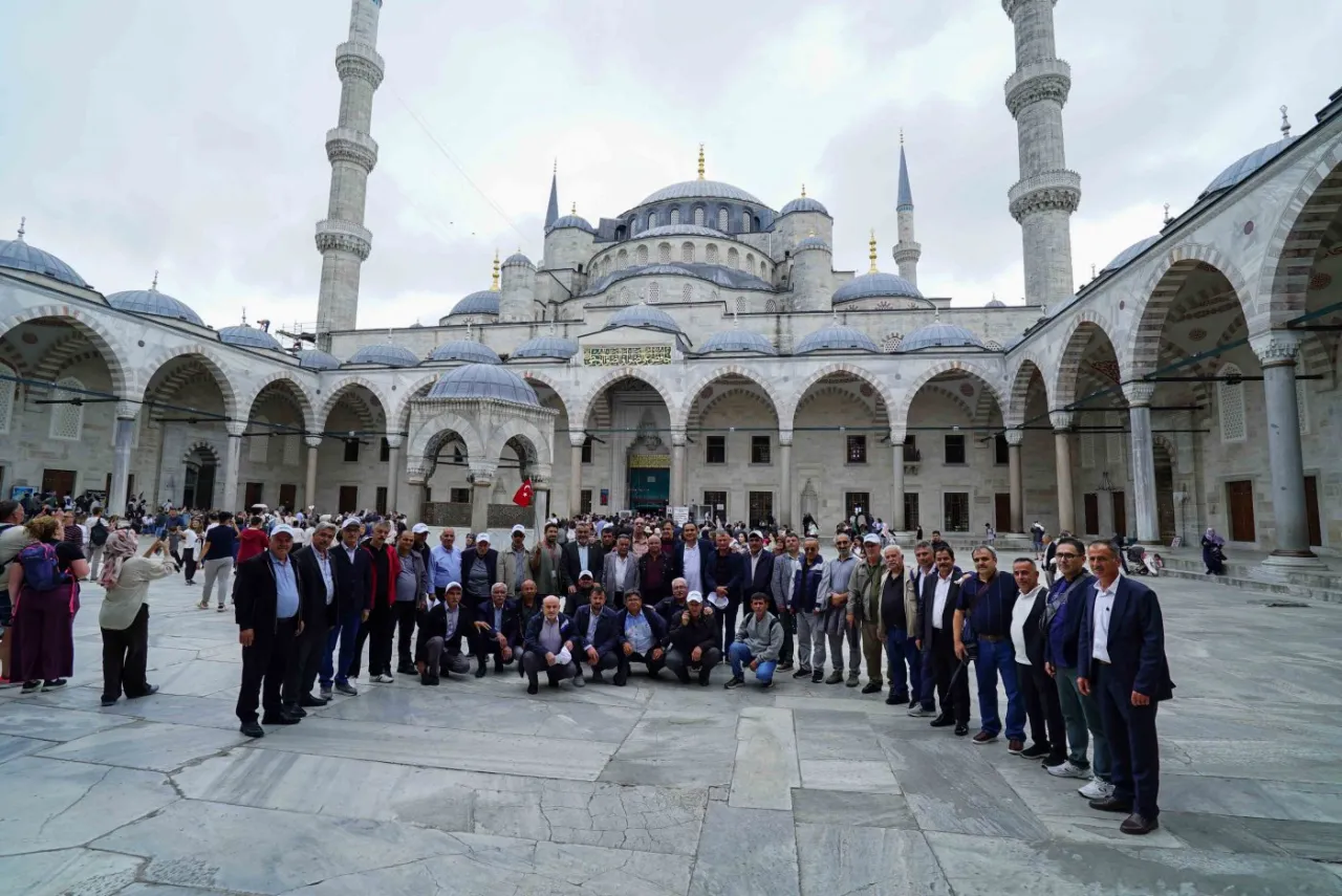 Meram Muhtarları İstanbul’un Tarihi ve Kültürel Mirasını Yerinde Keşfetti