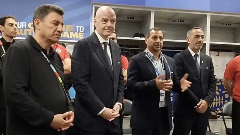 Sınır Dışı Baskısına Karşı FIFA Devrede: Infantino'dan İran Soyunma Odasına İndi