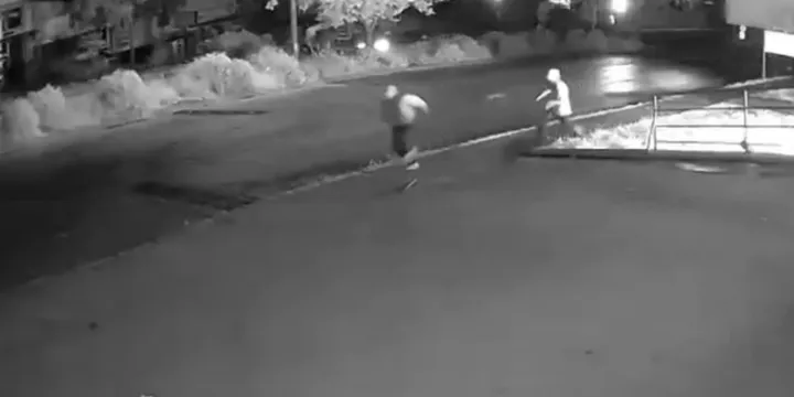 Molotoflu Gasp Girişimi Paniğe Neden Oldu: Şüpheliler Kendilerini de Yakıyordu