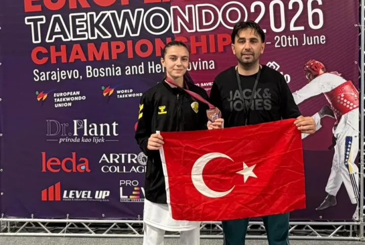 Konya Büyükşehir Belediyesporlu Emine Rana Adıgüzel Avrupa Üçüncüsü Oldu