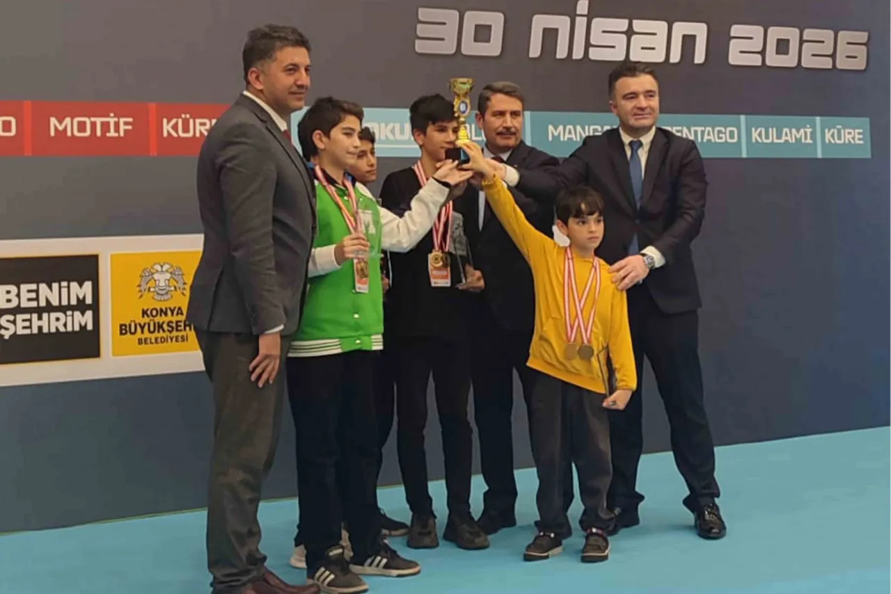 Meram’da Akıl ve Zeka Oyunları Finali'nde 260 Öğrenci Şampiyonluk İçin Yarıştı