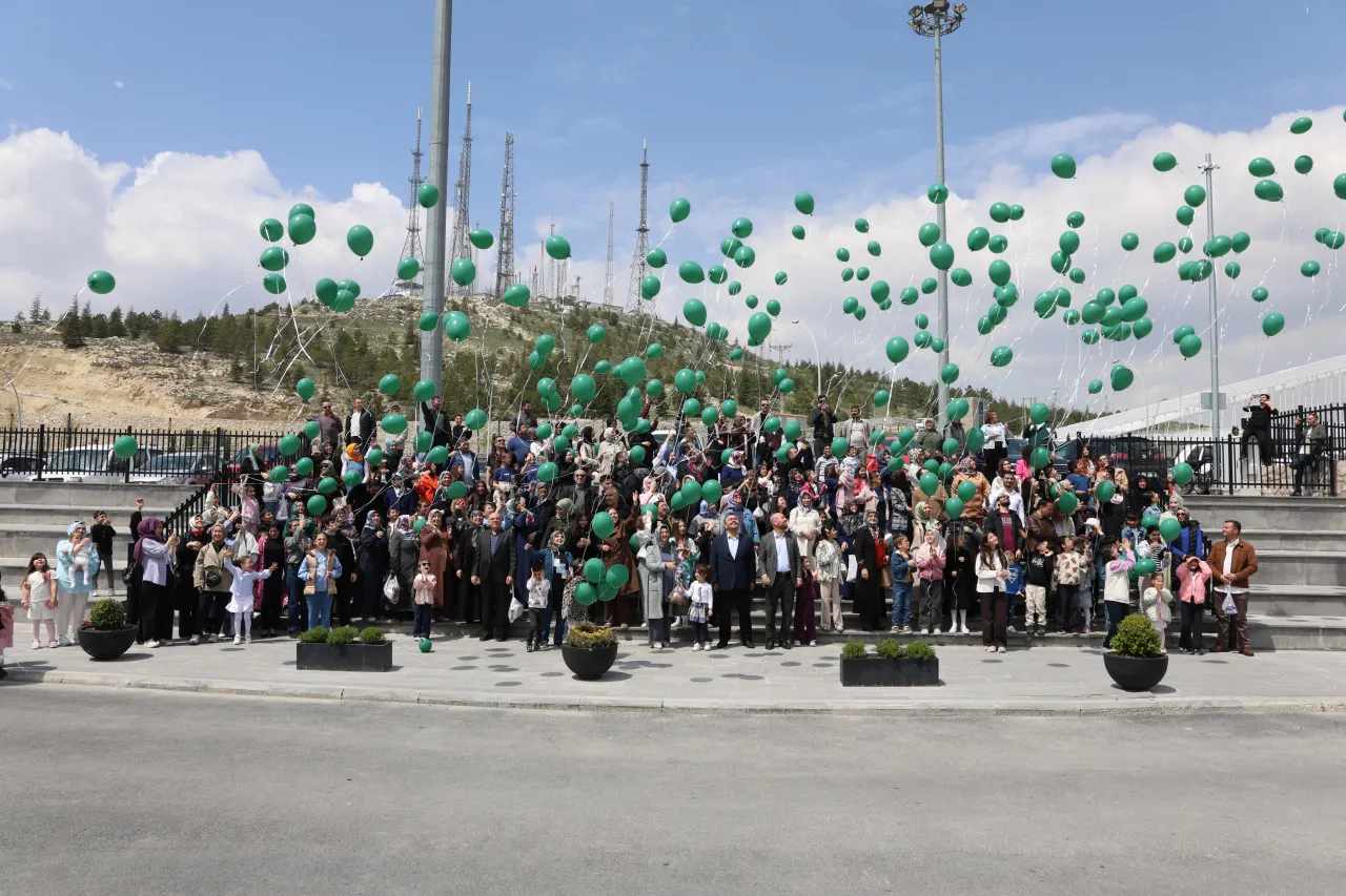 Konya’da Engelliler Haftası Dolu Dolu Geçti! İstanbul Gezisi ve Mehter Gösterisi Büyük İlgi Gördü