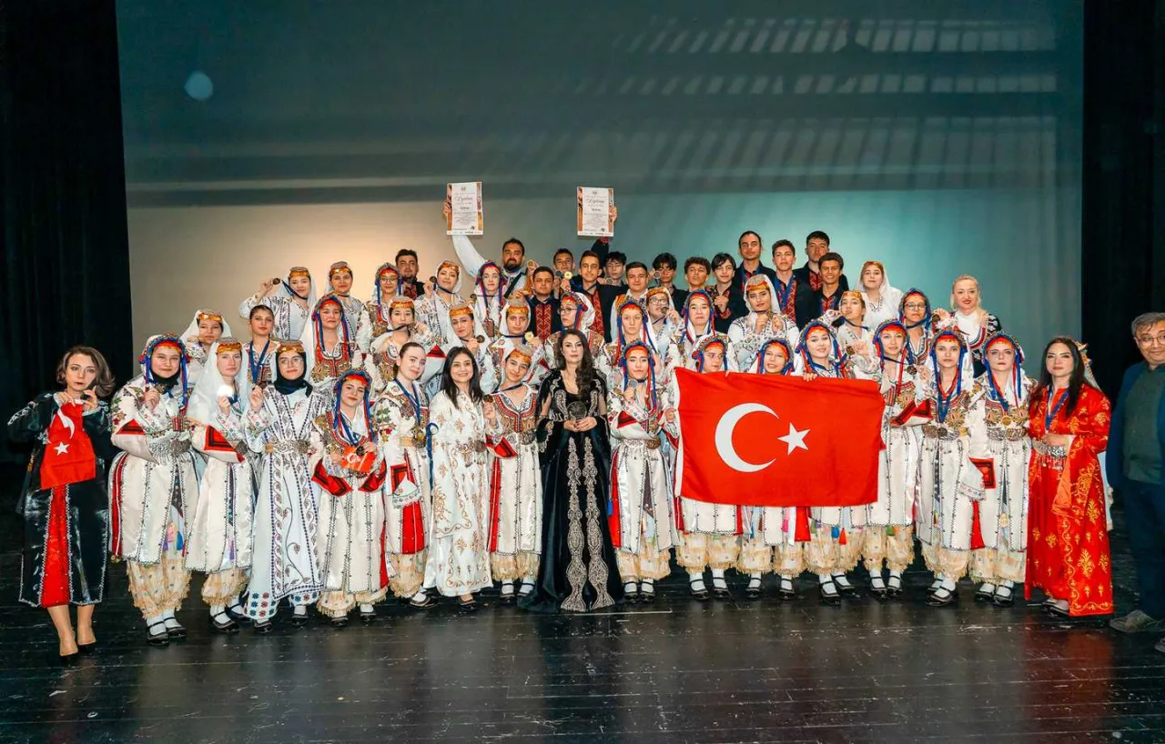 Selçuklu Güzel Sanatlar Lisesi Öğrencileri İspanya’da Türkiye’yi Başarıyla Temsil Etti