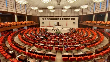 TBMM'de Kritik Hafta Başlıyor! Polis, Basın, Taksiciler ve Sayıştay İçin Kritik Kararlar Alınacak