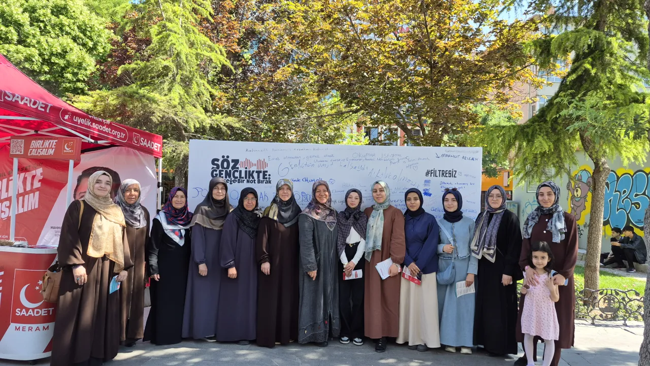 Konya’da Gençler Yazdı, Saadet Partisi Dinledi: Konya İl Kadın Kolları, “Söz Gençlikte” Etkinliği