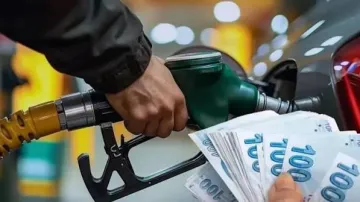 Akaryakıtta Çifte Zam Gündemde: Tarih Bekleniyor