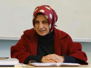 AKP'de Fatma Betül Sayan Kaya'nın Yerine Hülya Terzioğlu Atandı