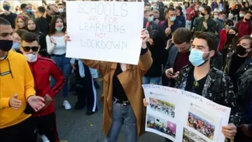 Arnavutluk’ta Öğrenci Protestoları Şiddetlendi: 23 Kişi Gözaltında
