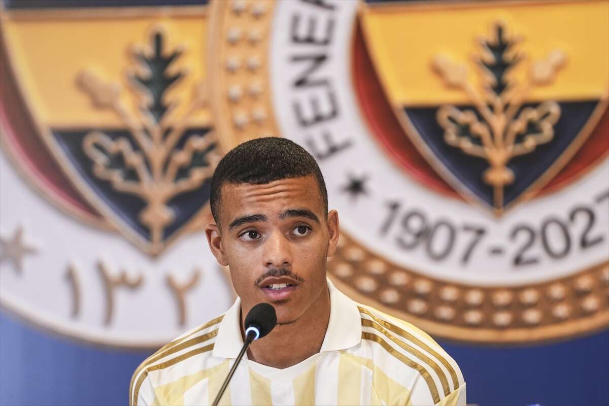 Fenerbahçe'nin yeni transferi Mason Greenwood şampiyonluk hedefiyle imza attı haber fotoğrafı
