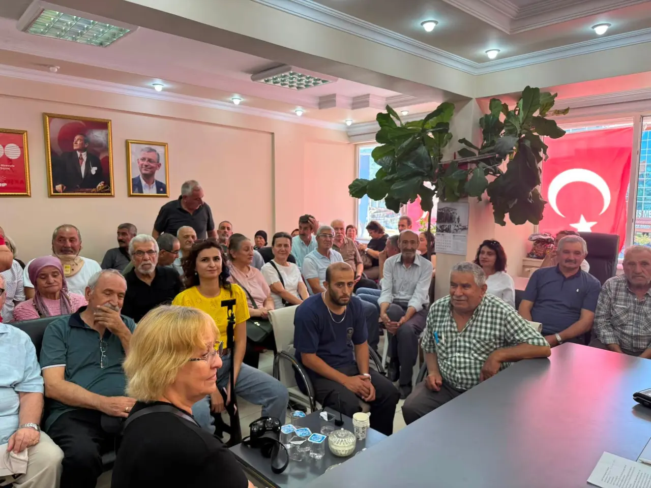 Eski Konya İl Başkanı Nejat Türktaş Akşehir'deki toplu katılım programına katıldı haber fotoğrafı