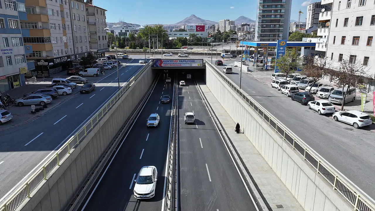 Konya'da 4 ana arterde gece saatlerinde yol çalışması yapılacak haber fotoğrafı