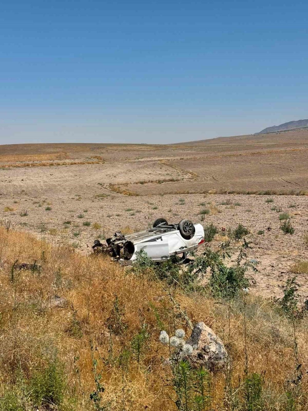 Ereğli'de Kontrolden Çıkan Otomobil Takla Attı - Aynı aileden 5 yaralı haber fotoğrafı