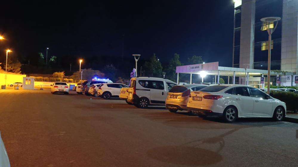 Şanlıurfa'da Polis Kılığına Giren Şüpheliler 12 Kilo Altın Gasp Etti haber fotoğrafı