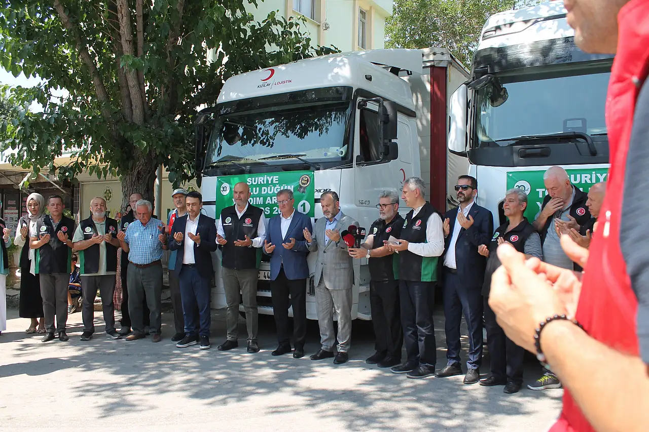 Konya Mehir Vakfı Suriyeli çiftler için yardım tırı gönderdi haber fotoğrafı