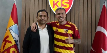 Süper Lig’den düşen Kayserispor kadrosuna 15 yeni futbolcu dahil etti