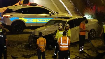 Konya'da iki otomobilin çarpıştığı trafik kazasında yaralılar var