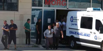 Arkadaşını ziyarete giden genç kazada hayatını kaybetti