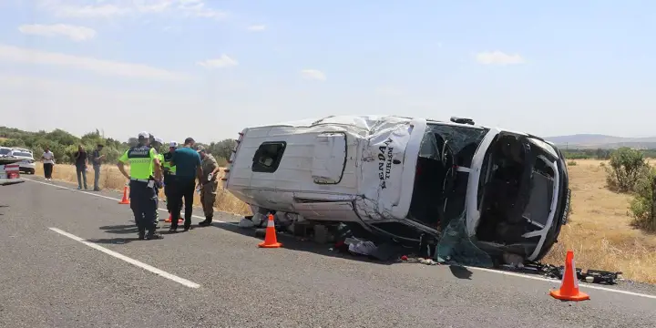 Nişan Konvoyundaki Trafik Kazasında Hayatını Kaybedenlerin Sayısı Yediye Yükseldi