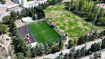 Karatay'da spor tesisleri ve halı sahalar gündeme geldi