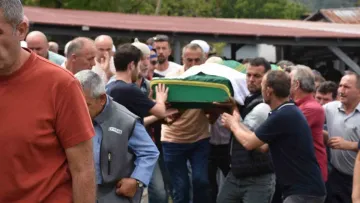 Fındık Toplarken Hayatını Kaybeden Kişinin Ailesi Yasta