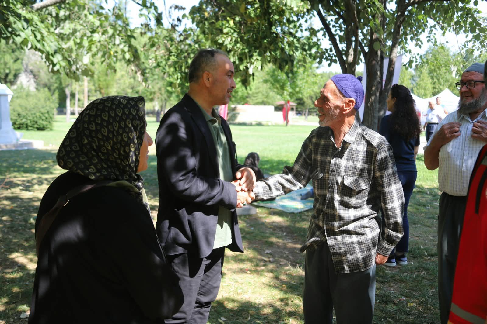 Konya'da Şehit Yakınları ve Gaziler Gönül Sofrasında Buluştu haber fotoğrafı