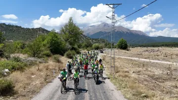 Konya'da Tarih ve Doğa Rotalarında Bisikletliler Pedal Çevirdi