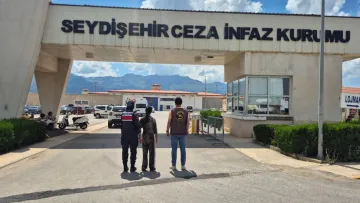 Konya genelinde aranan 215 şahıs ile 95 araç polis ekiplerince yakalandı