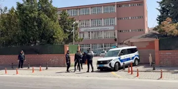 MEB okul kurallarını içeren yeni genelgeyi 81 il valiliğine gönderdi