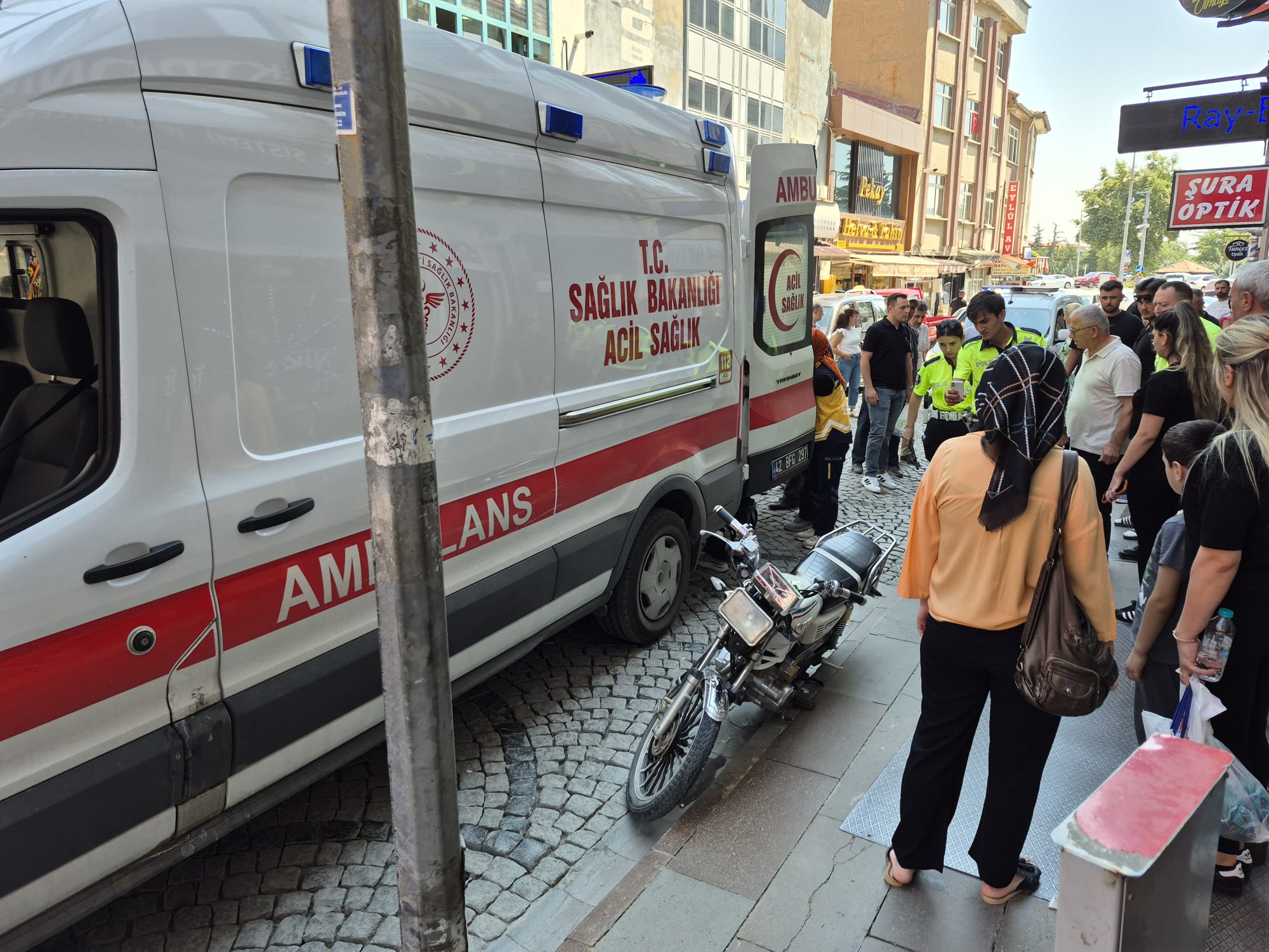 Konya'da Motosiklet Çalan Şüpheliler Sahibine Çarparak Kaçtı haber fotoğrafı