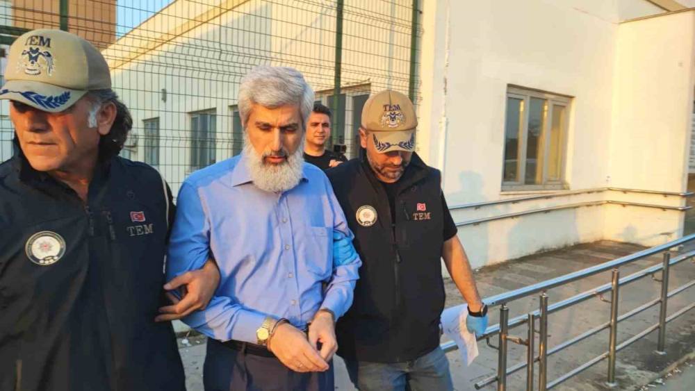Alparslan Kuytul ve Eşi Düzenlenen Operasyonda Gözaltına Alındı haber fotoğrafı