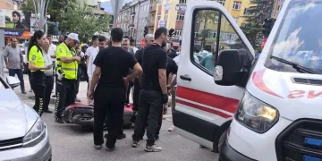 Konya'da Motosikletin Karıştığı Kazada Sürücü Yola Savruldu