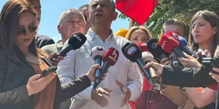 Özgür Özel Doruk Madencilik işçilerine yönelik destek açıkladı