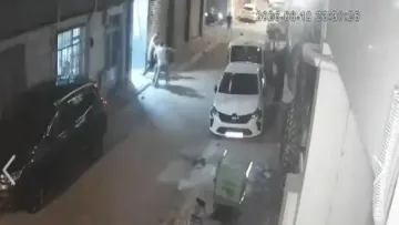 Kadına Şiddeti Engellemek İsteyen Polisleri Bıçaklayanlar Tutuklandı