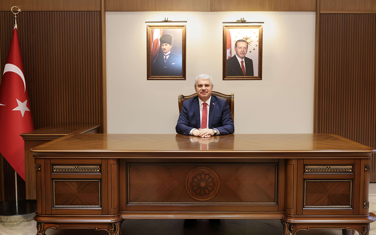 Konya Valisi İbrahim Akın 30 Ağustos Zafer Bayramı mesajı yayımladı haber fotoğrafı