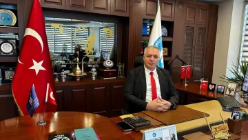 Konya SMMMO Başkanı Halil Bıçakçı 30 Ağustos Zafer Bayramı'nı kutladı