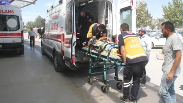Konya'da İnşaatın 3. Katından Beton Zemine Düşen Kişi Korkuttu