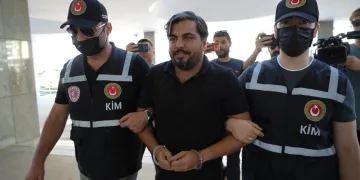 Arif Kocabıyık'ın Belediyeden Çalışmadan Maaş Aldığı İddia Edildi