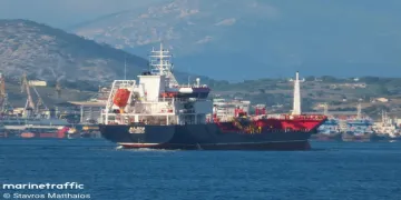 Silivri Açıklarında Çarpışan İki Ticari Gemideki 10 Personel Aranıyor