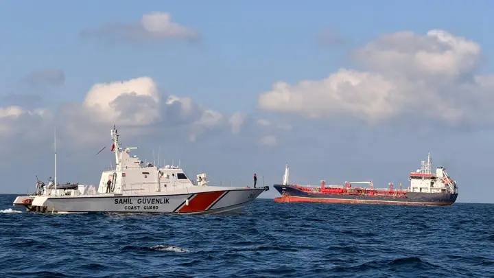 Milli Savunma Bakanlığı Marmara Denizi'ndeki Gemi Kazasına İlişkin Açıklama Yaptı