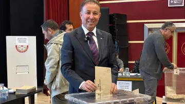 Akşehir Ticaret ve Sanayi Odasında Ender Kalkan Güven Tazeledi