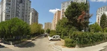 Başakşehir’de Husumet Kanlı Bitti: Sokak Ortasındaki Silahlı Kavgada 2 Yaralı