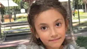 Başakşehir’deki Saldırıda Hayatını Kaybeden Eslem Sare Bartın’da Defnedildi
