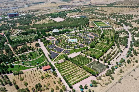 Betonlaşmaya Karşı Doğal Hamle: Meram'a Yepyeni Yaşam Odakları Kazandırıldı!