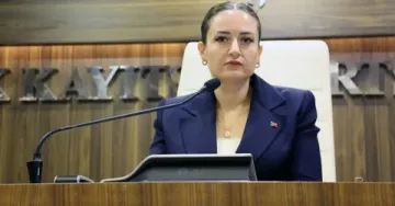 Bir büyükşehir daha mı AK Parti’ye geçiyor? Gözler Büşra Özdemir’de