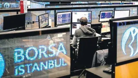 Borsada Fon Krizinin İzleri Sürüyor: Gözler Enflasyon ve Yeni Düzenlemelerde