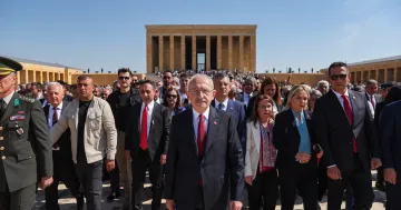 CHP’nin 103. Kuruluş Yıl Dönümünde Anıtkabir’de Kritik Tören